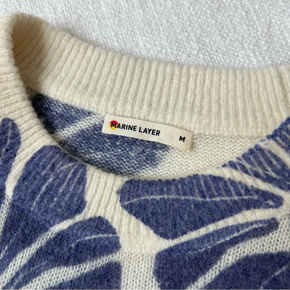 Marine Layer Alma Puff- Sleeve Sweater Blue White Floral Size M Cozy Bold Preppy - Picture 6 of 11